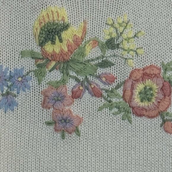 Vtg Components by Susan Bristol Hand Embroidered Floral Pullover Sweater - Picture 5 of 7